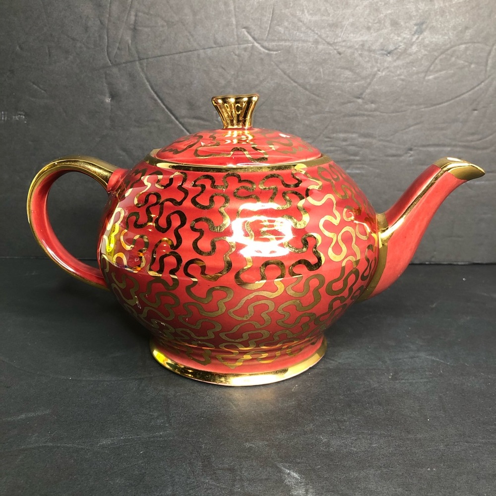 VTG Sadler England Maroon and Gold Ribboned Teapot